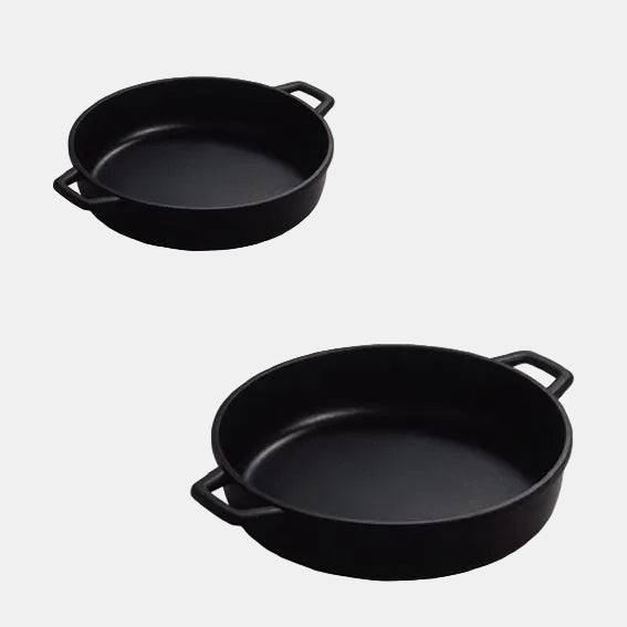 Low casserole dish without lid, cast aluminum. Various sizes (1 unit)