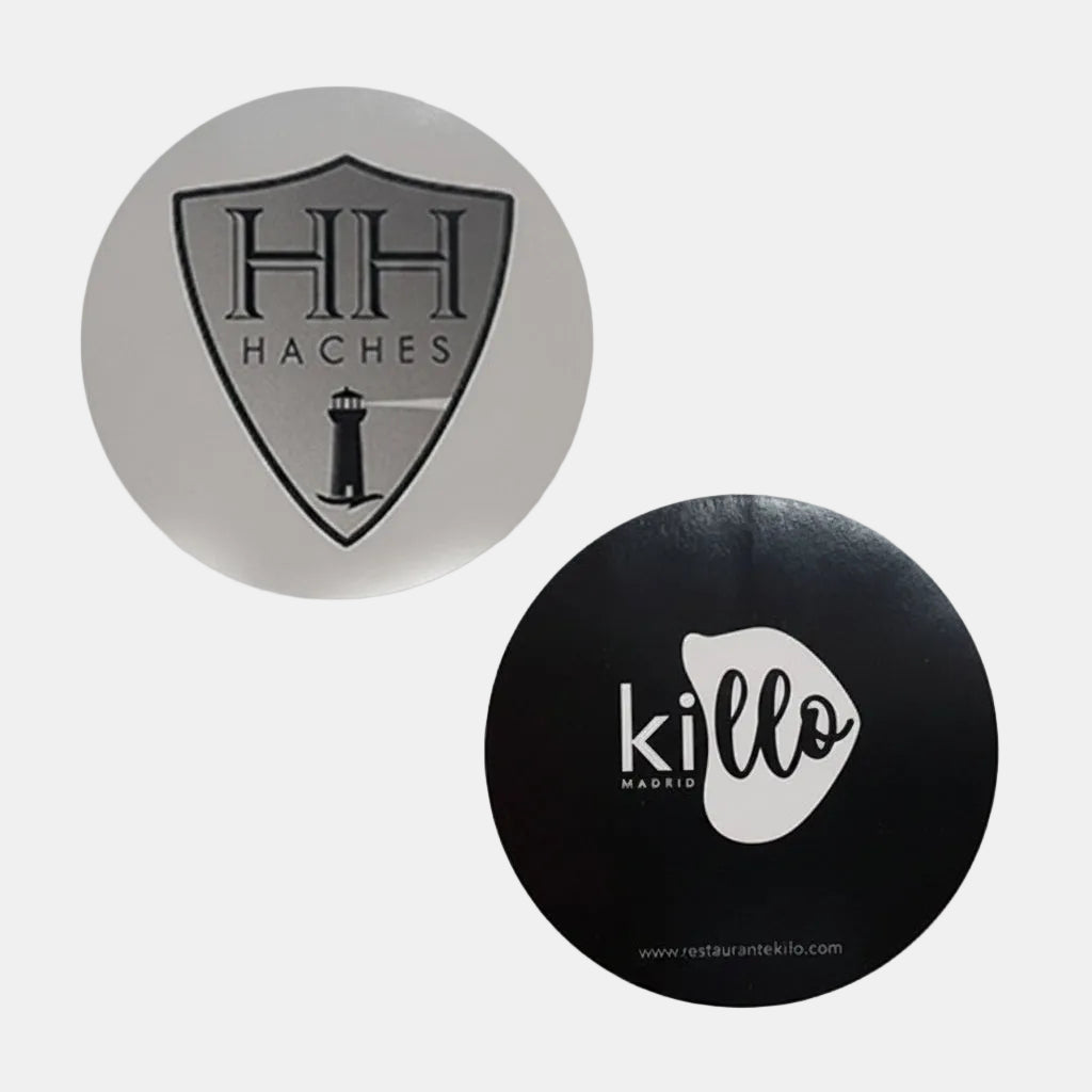 Custom adhesive sticker in black ink, ø8.5 cm. Various quantities.
