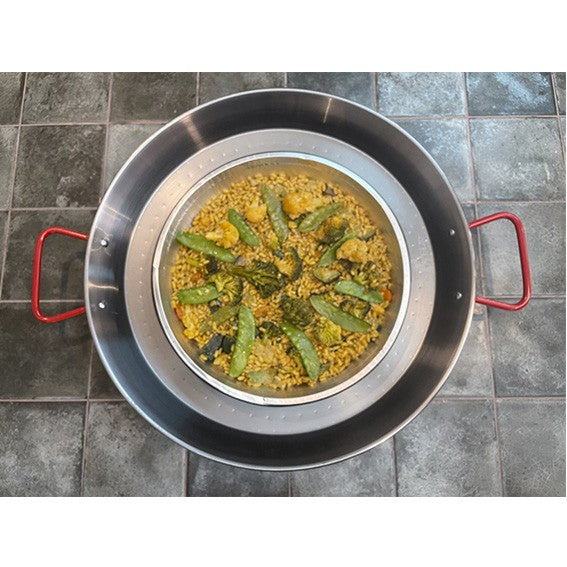 Aluminum paella pan. Various sizes and quantities.