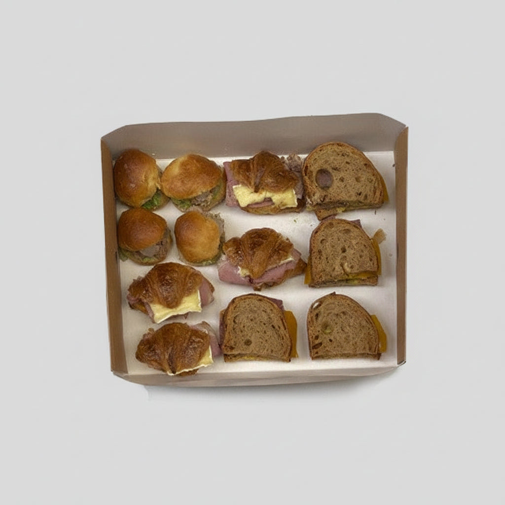 Tabuleiro Kraft para catering 36,7x25,7x7,8 cm (25 unidades)
