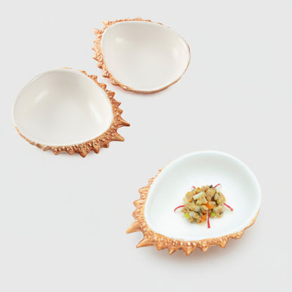 Plato de porcelana forma de txangurro centollo. 13 x 13 x 3 cm - 1  Ud.