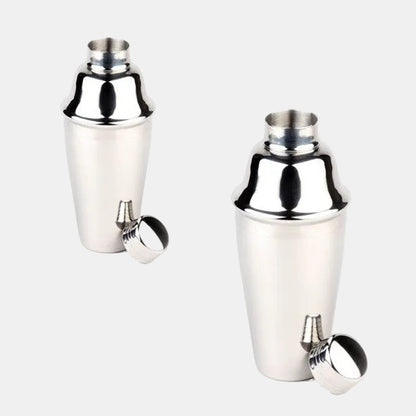 Stainless steel cocktail shaker in gift box. Various sizes and colors (1 unit)