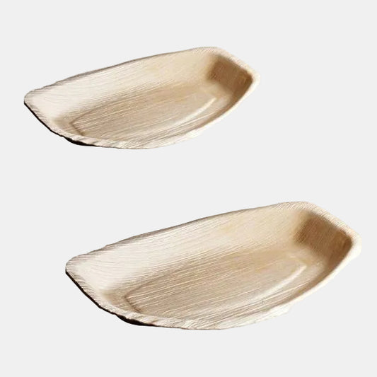 Tabuleiro oval em folha de palmeira, 36x24 cm (50 unidades).