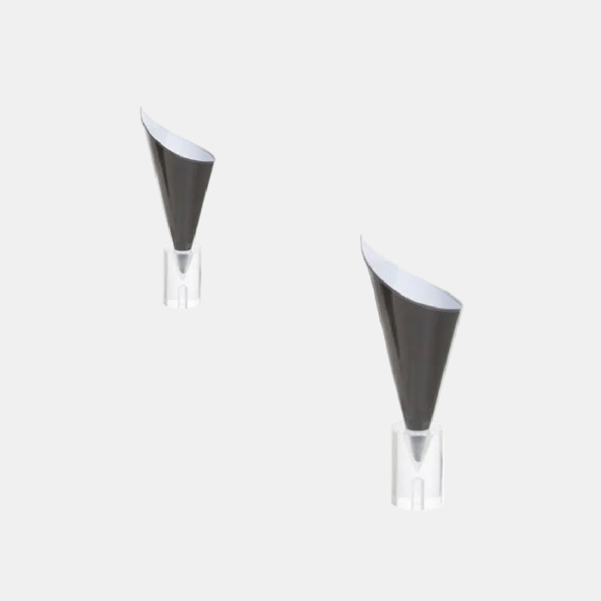 Mini black cardboard cones Ø4 x 8 cm XXS (100 pcs)