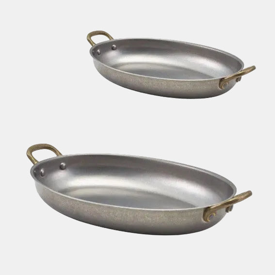 Caçarola oval em aço inoxidável fosco com pega em latão vintage. Vários tamanhos (3 unidades)