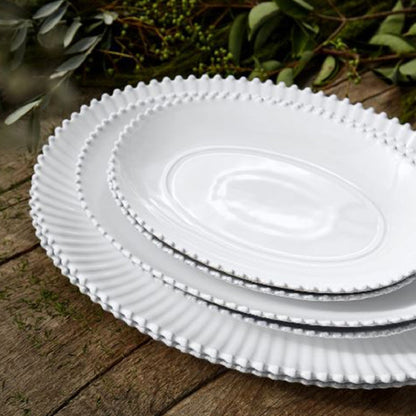 Pearl porcelain oval tray (Various sizes. 1 unit)