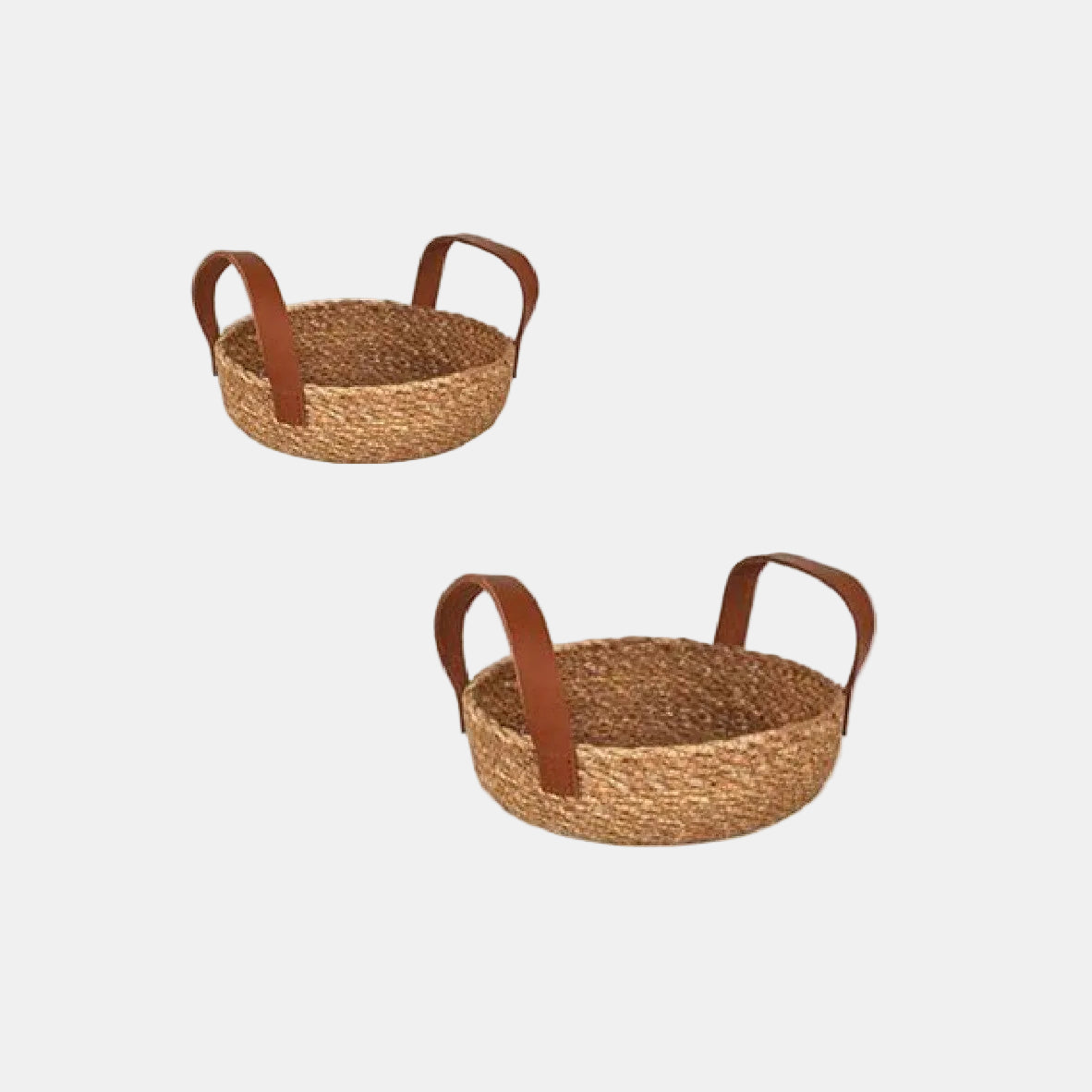 Round seagrass basket with leather handle. Various sizes (24 units)
