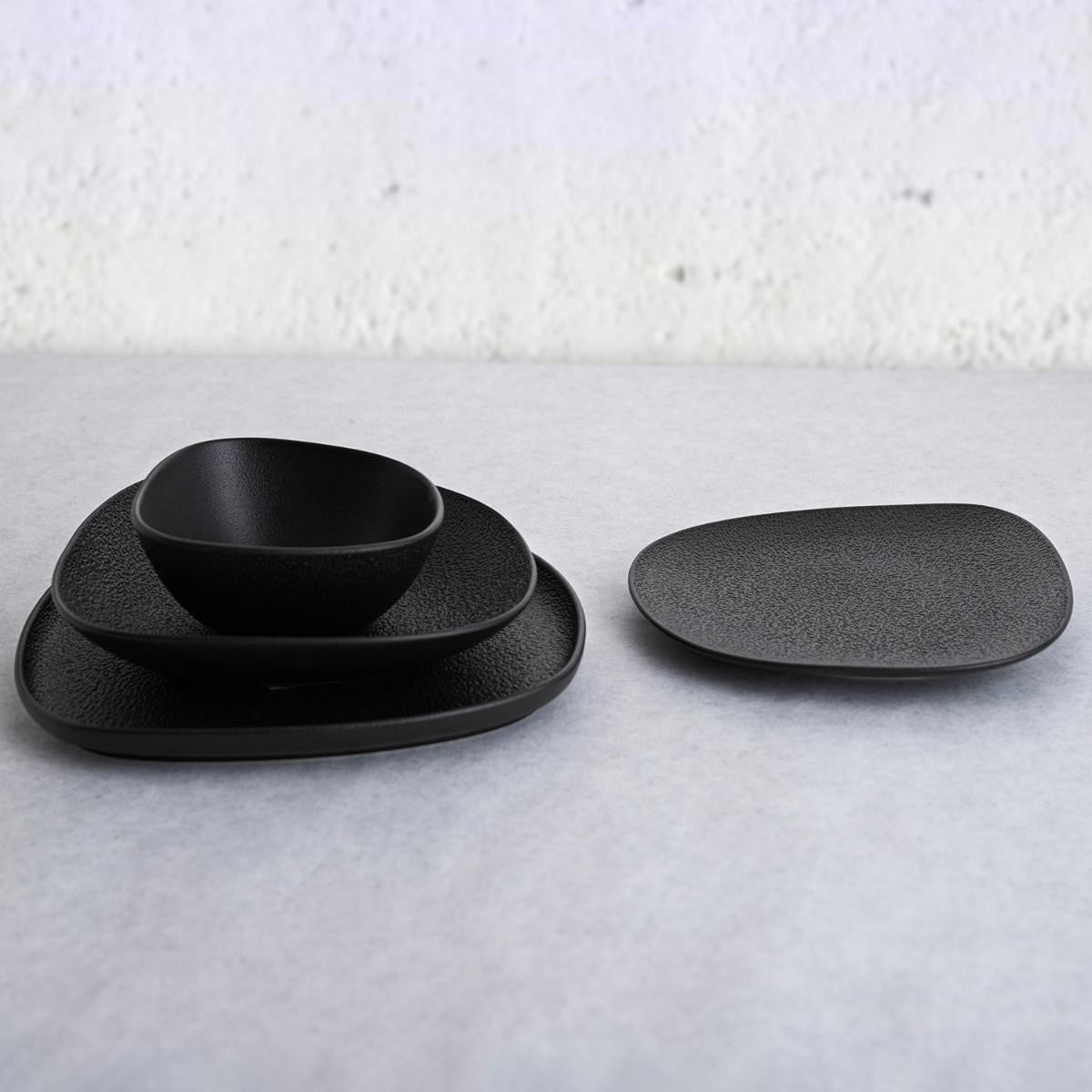 Bol cuadrado irregular porcelana Fosil. 14 x 14 x 6.8 cm. Varios colores - 9 Uds.
