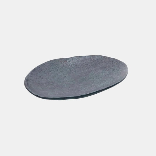 Stonehenge oval plate 24.1 x 17.2 cm