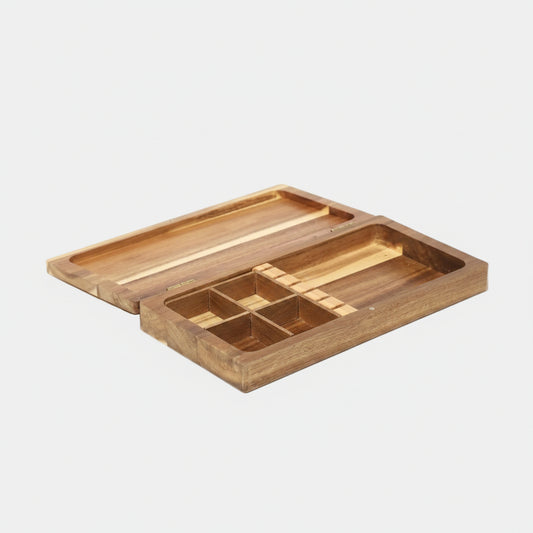 Empty wooden box/case for 6 steak plates. 1 unit