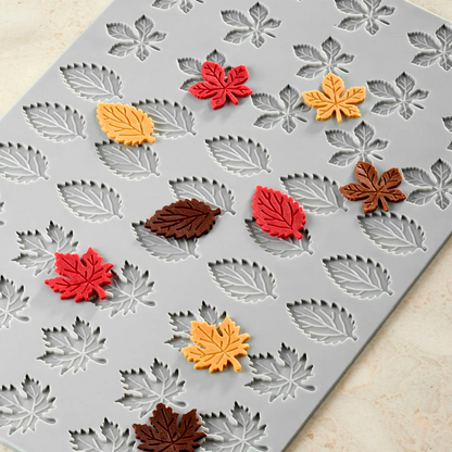 Silicone leaf mold 3.2 x 0.2 cm. 1 unit