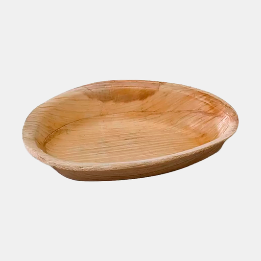 Egg-shaped bowl made from a palm leaf